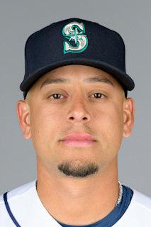 Leo Rivas headshot