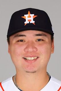 Teng headshot